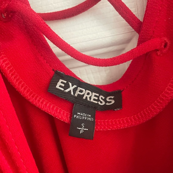 Express Open Back Tunic - Picture 3 of 3